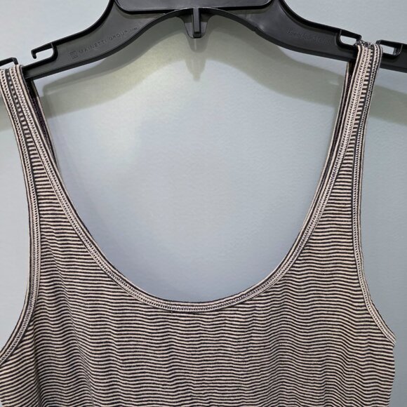 Lululemon Striped Tank + Lululemon Grey Racerback Tank Bundle – Stretchy - Picture 2 of 13